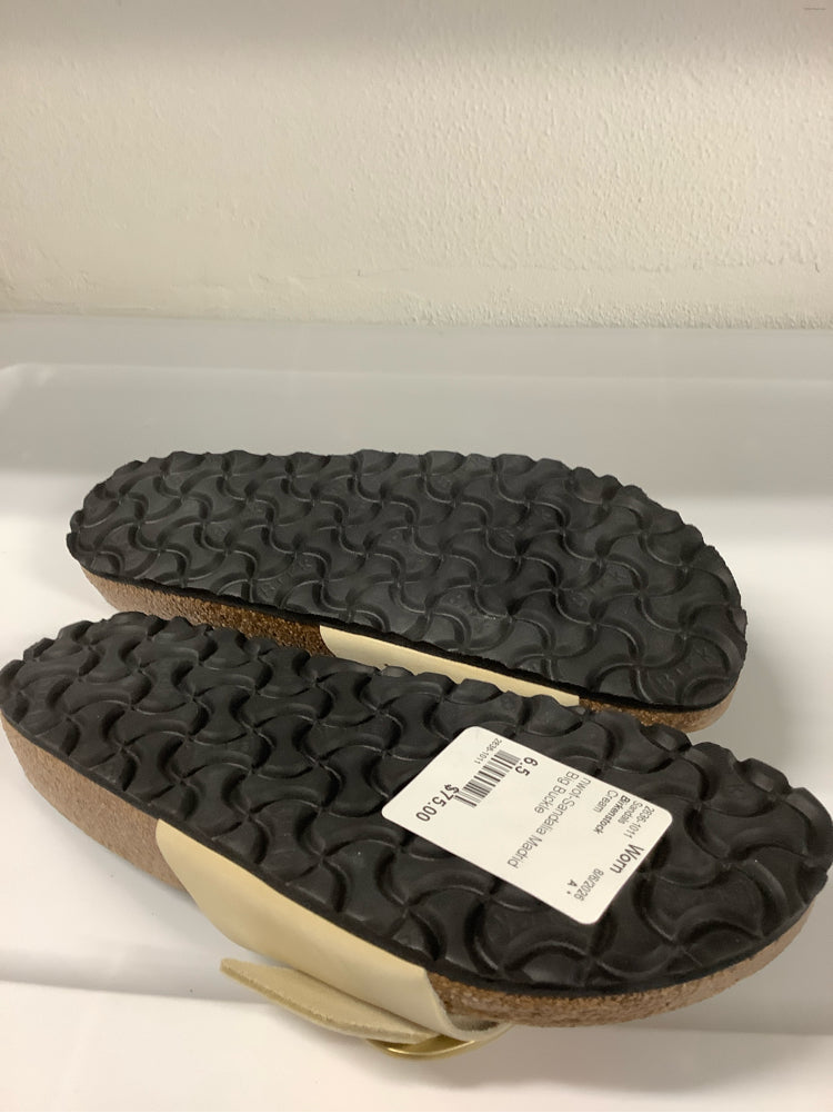 Birkenstock Shoe Size 6.5 Cream Sandals