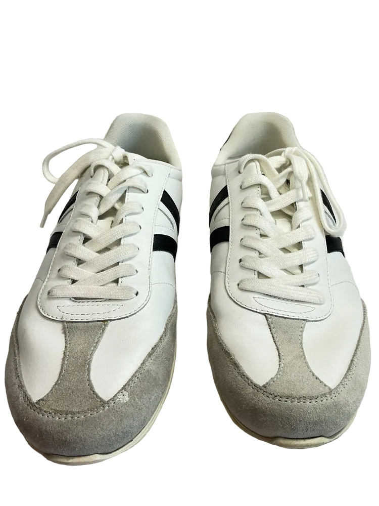 Celina Shoe Size 11 White & black Sneakers