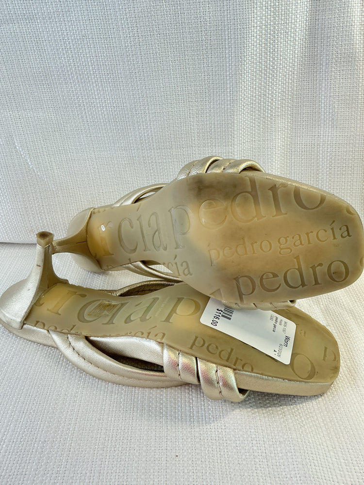 pedro garcia Shoe Size 10 Gold Heels