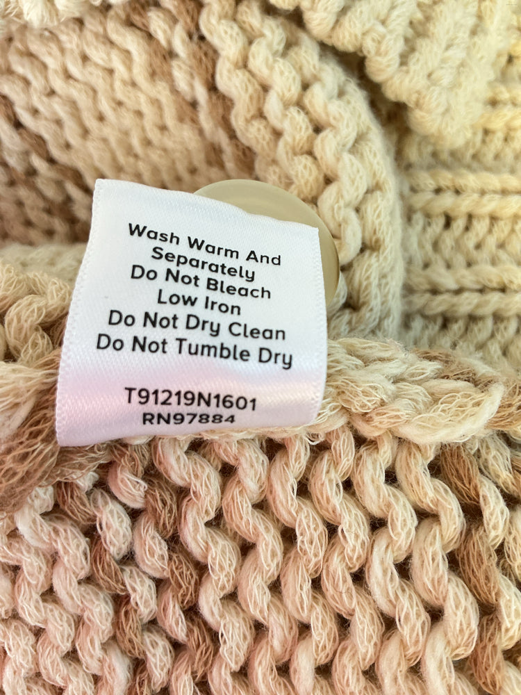 roan & ryan Size M Tan Sweater