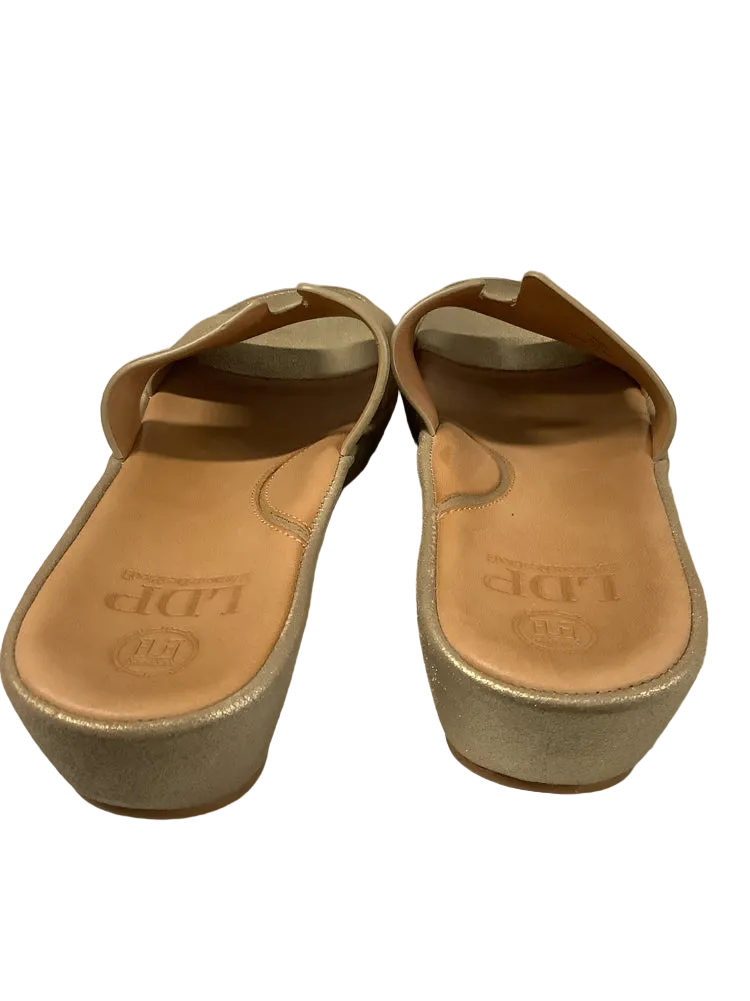 L'Amour Des Pieds Shoe Size 8.5 Gold Catiana Sandals