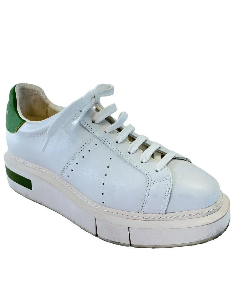 Paloma Barcelo Shoe Size 7.5 White & Green Sneakers