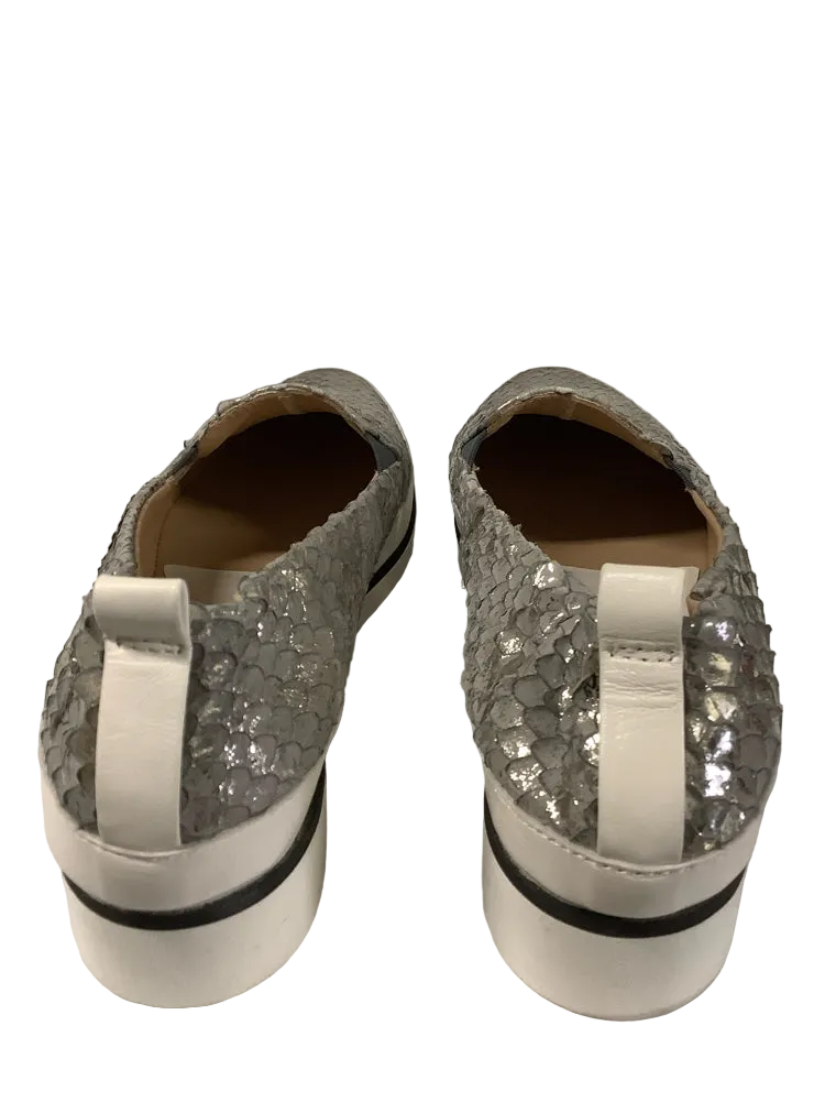 Ron White Shoe Size 7 Silver Nell Sneakers