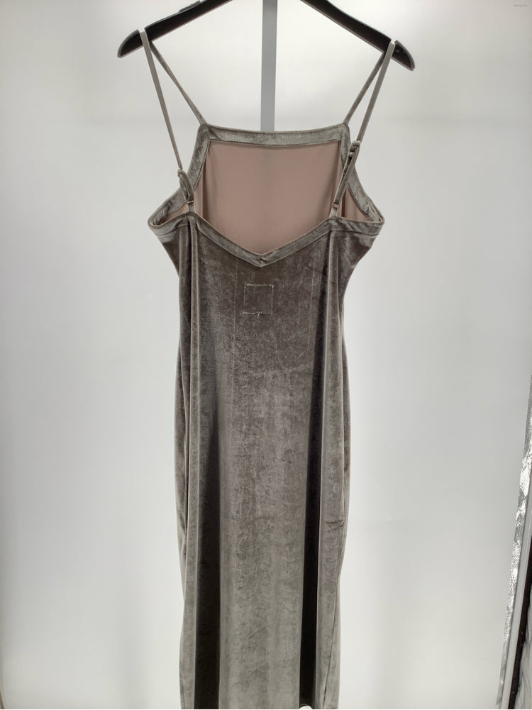 Chaser Size M Gray Dress