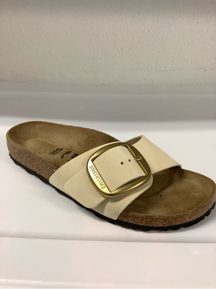 Birkenstock Shoe Size 6.5 Cream Sandals