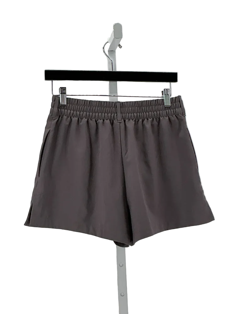 Beyond Yoga Size S Gray Shorts
