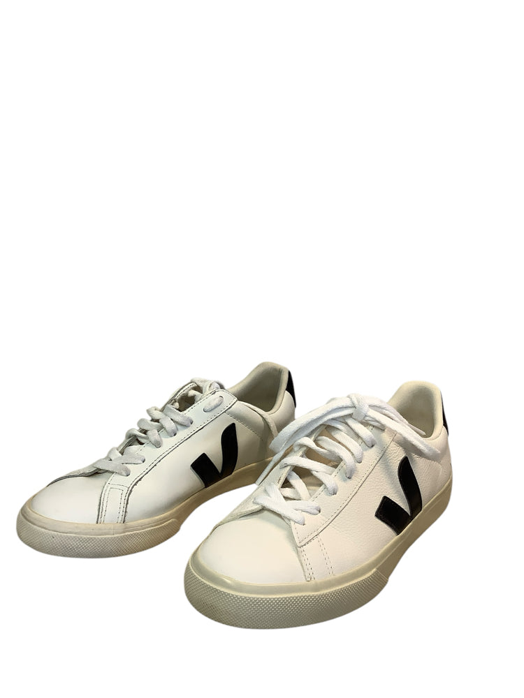 Veja Shoe Size 9 White & black Sneakers