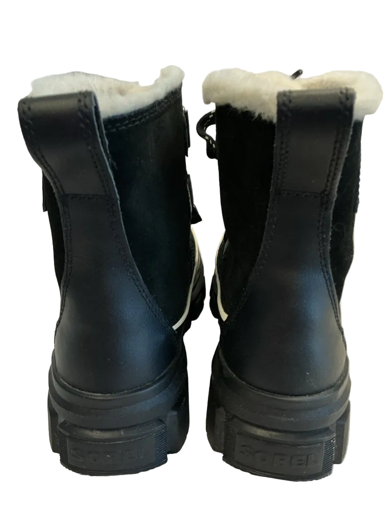 Sorel Shoe Size 9 Black Tivoli Boots