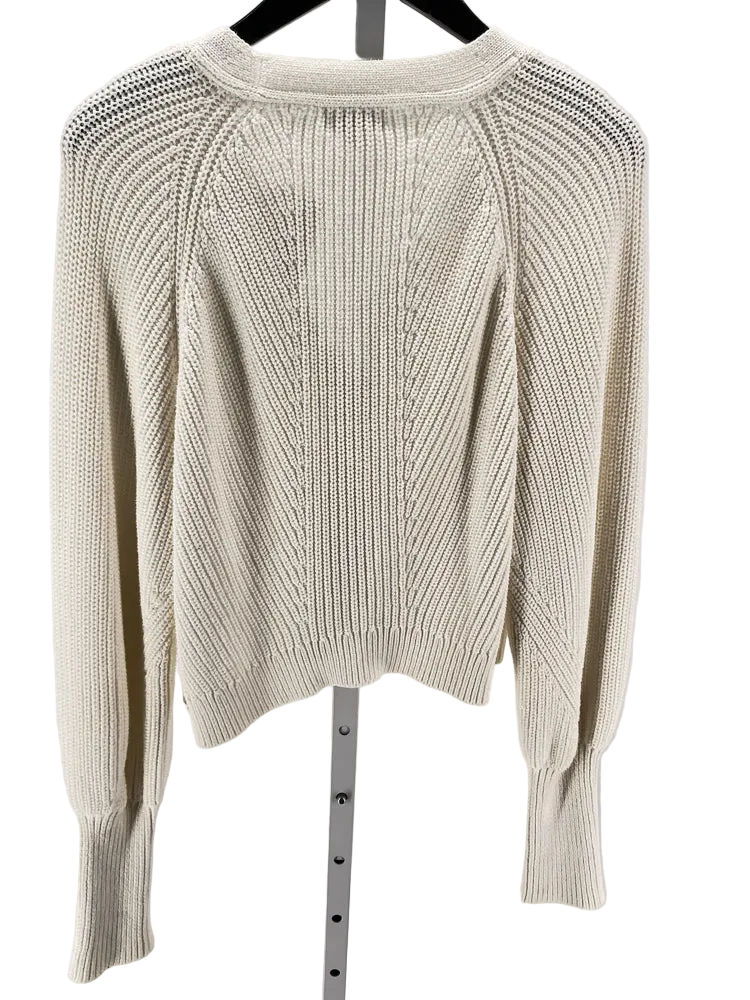 525 Size M Cream Sweater