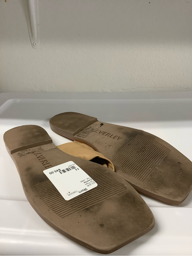 Caverley Shoe Size 11 Tan Jules Flip Flops