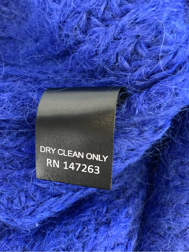Eleven Six Size XS/S Blue Sweater