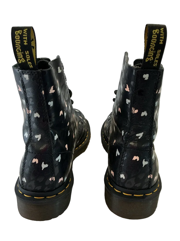 Dr Marten Shoe Size 8 Black multi Booties