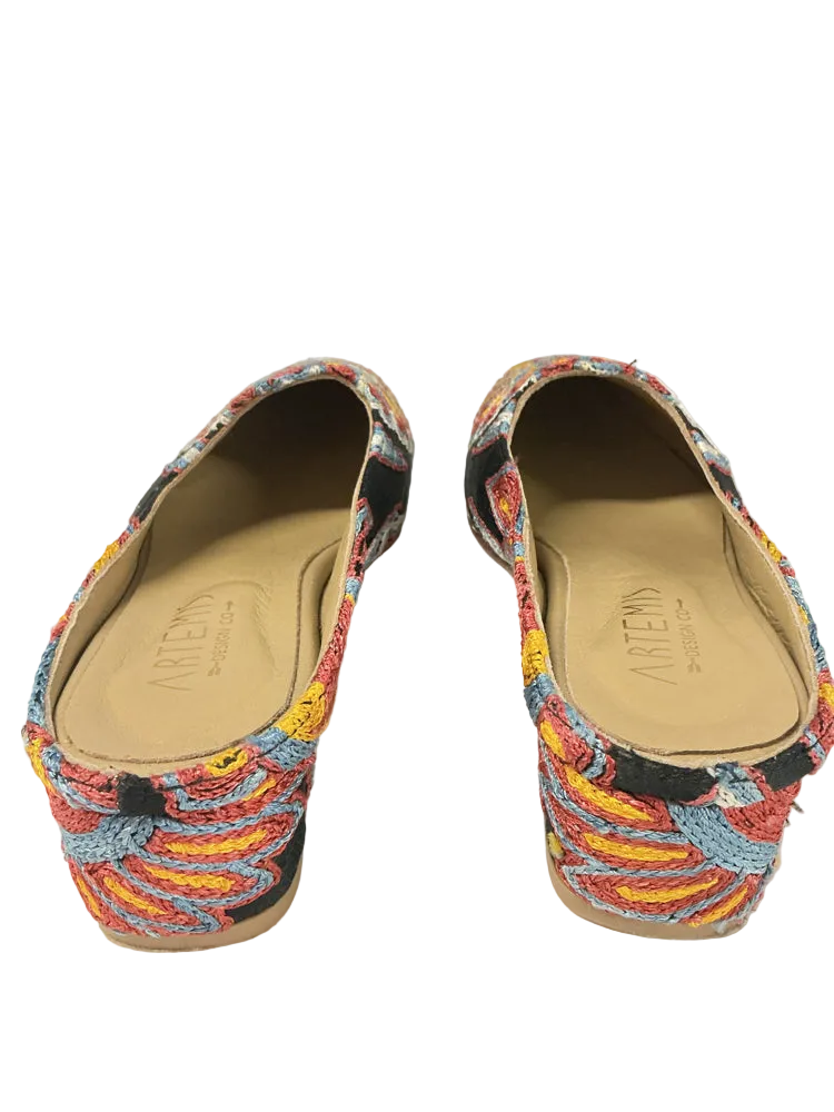 Artemis Shoe Size 7.5 Black multi Mules