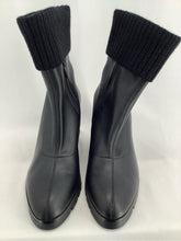 10 Donald J Pliner Boots